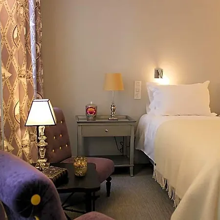 My In Otel Paris