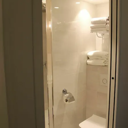 Hotel My In Paris