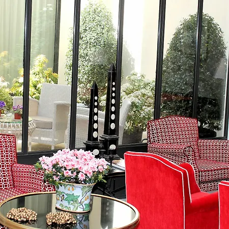 Hotell My In 4*